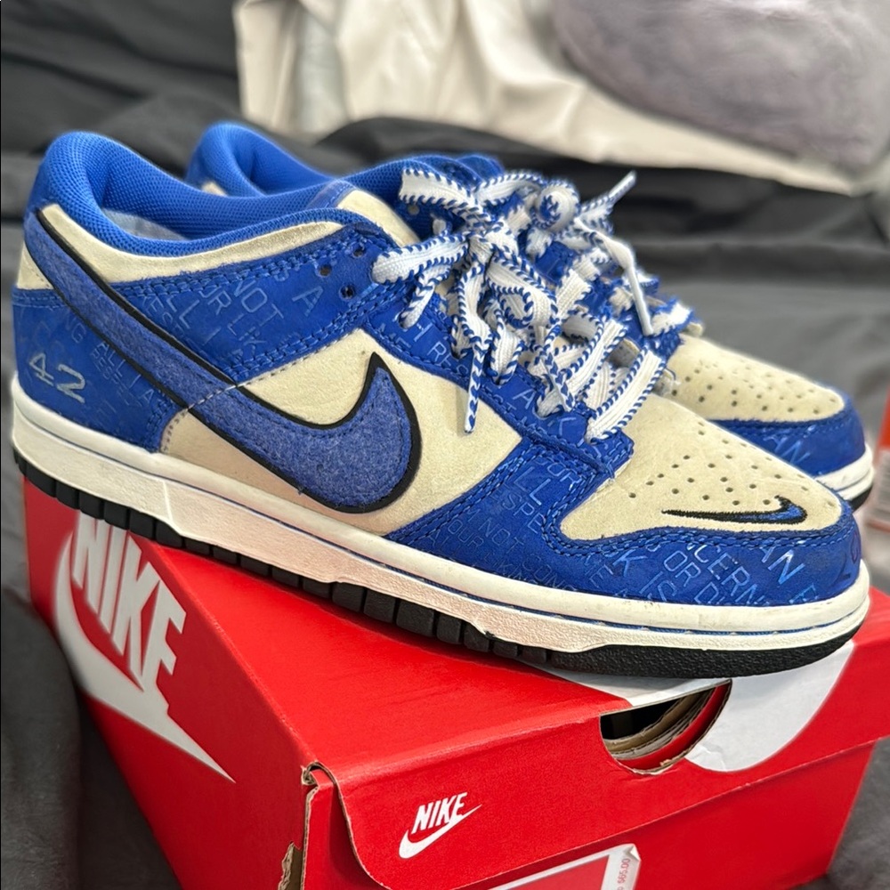 Nike Dunk Low
Jackie Robinson